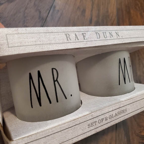 Rae Dunn Mr. & Mrs. Set of 2 Glasses - Picture 7 of 7